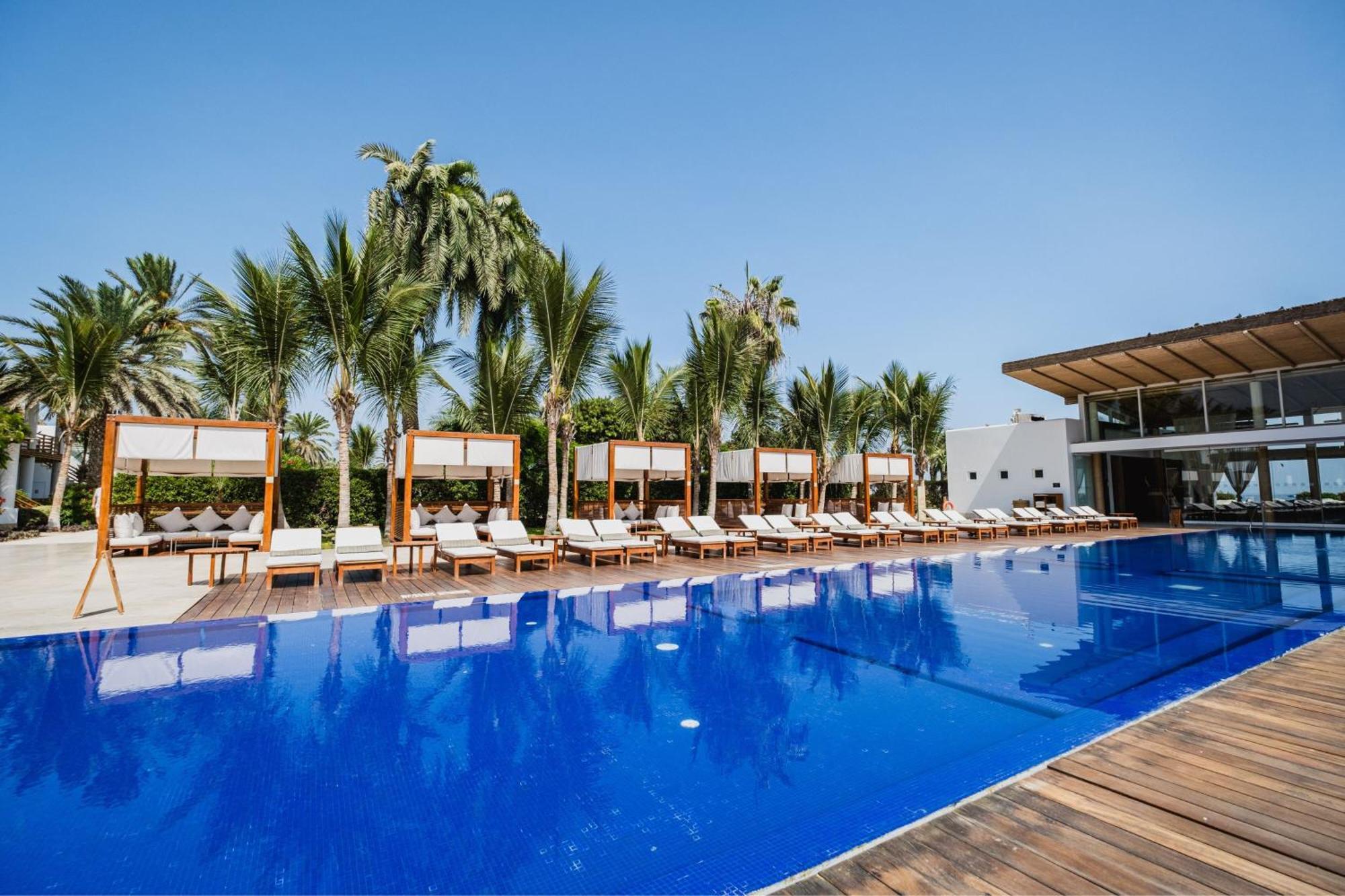 Hotel Paracas, A Luxury Collection Resort, Паракас Екстериор снимка The swimming pool at the hotel